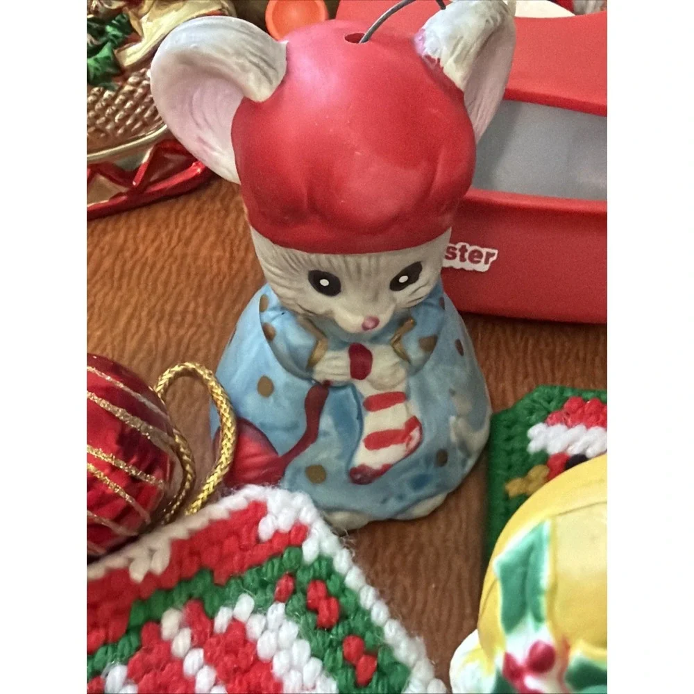 Vtg Christmas Ornament Lot: Ceramic, Brass Horns, Hallmark, Pooh,‎ Sessme Street
